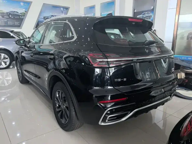 Hongqi HS5 — Фото автомобиля 4
