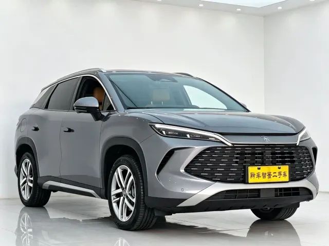 BYD Song L DM-i — Фото автомобиля 3