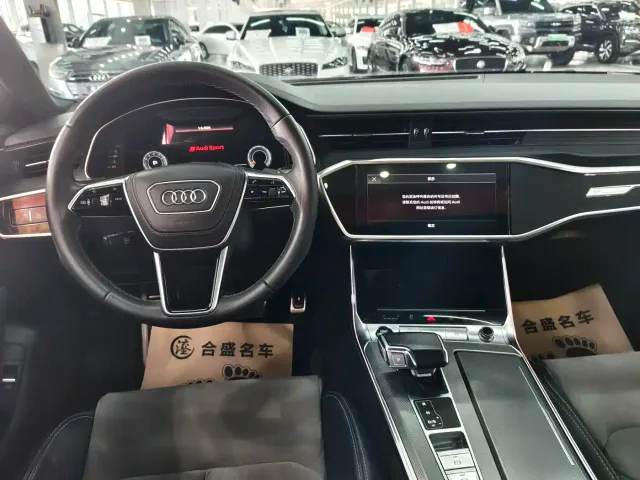Audi A6L — Фото автомобиля 12