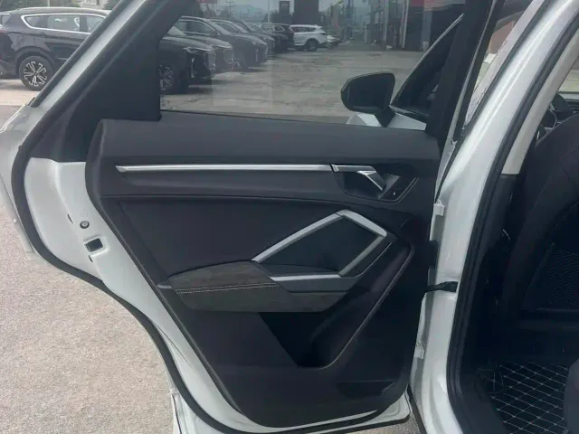 Audi Q3 Sportback — Фото автомобиля 20