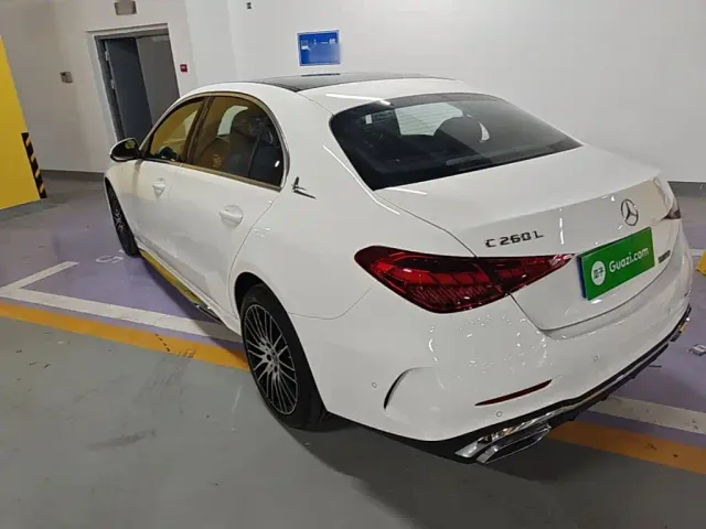Mercedes-Benz C-Class — Фото автомобиля 4