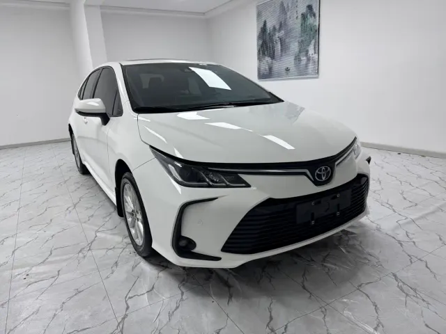 Toyota Corolla — Фото автомобиля 3