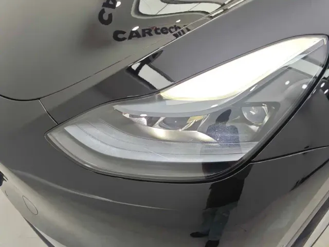 Tesla Model Y — Фото автомобиля 28
