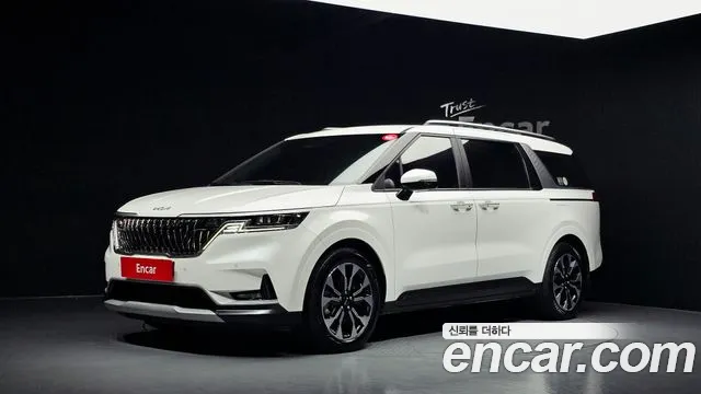 Фотография автомобиля — Kia Carnival Generation 4