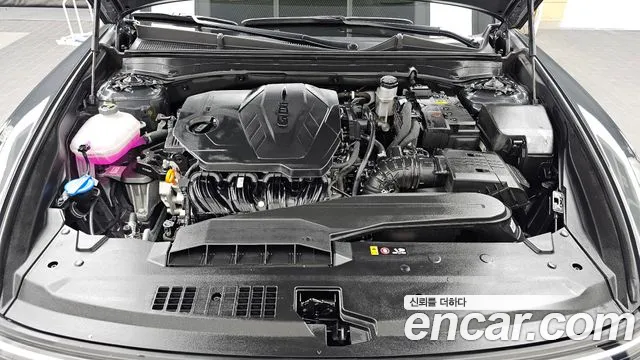 Hyundai Grandeur GN7 — Фото автомобиля 6