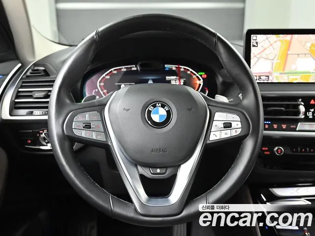 BMW X4 — Фото автомобиля 13
