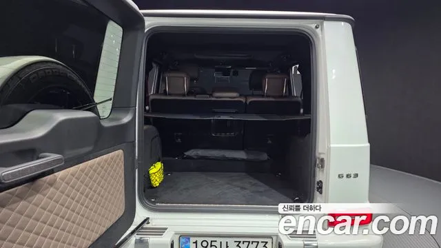 Mercedes-Benz G-Class — Фото автомобиля 20