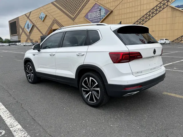 Volkswagen Tharu — Фото автомобиля 6