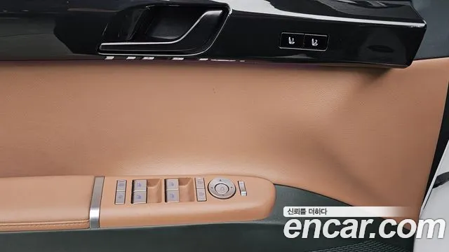 Hyundai Grandeur GN7 — Фото автомобиля 29