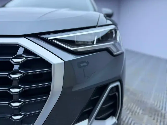 Audi Q3 — Фото автомобиля 4