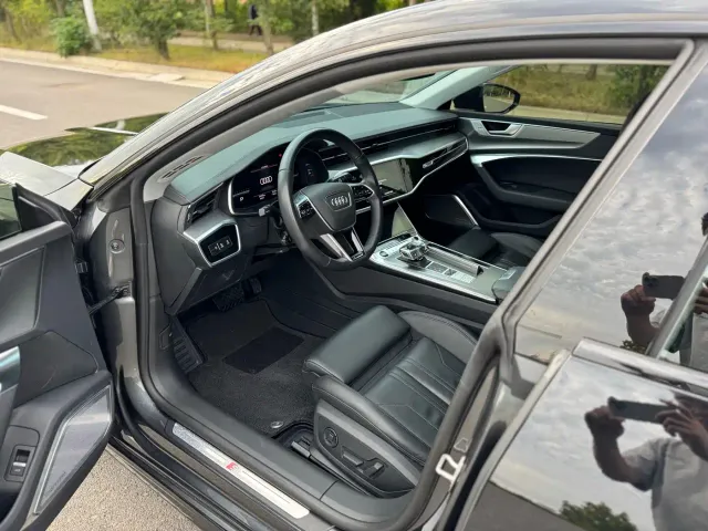 Audi A7 — Фото автомобиля 12