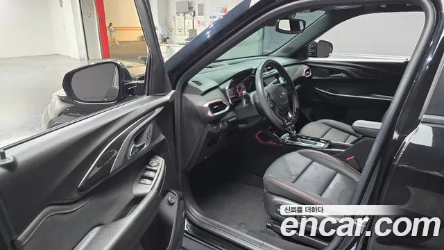 Chevrolet Trailblazer — Фото автомобиля 15