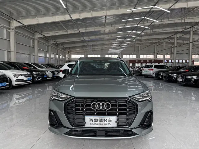 Audi Q3 — Фото автомобиля 2