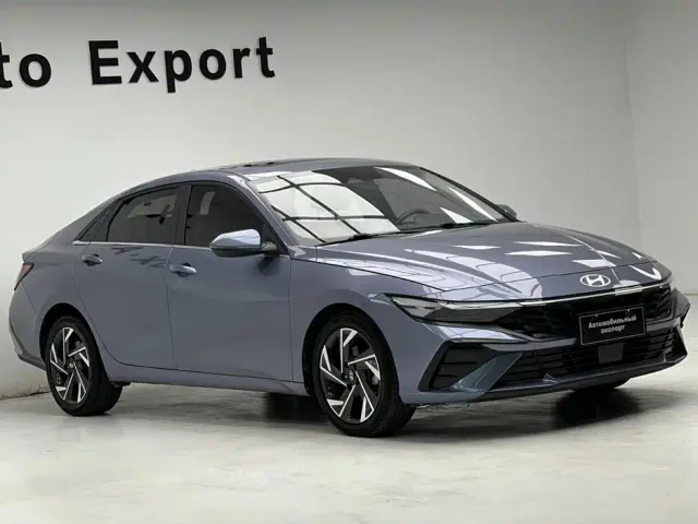 Hyundai Elantra — Фото автомобиля 3