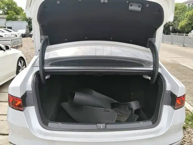 BYD Qin PLUS — Фото автомобиля 18