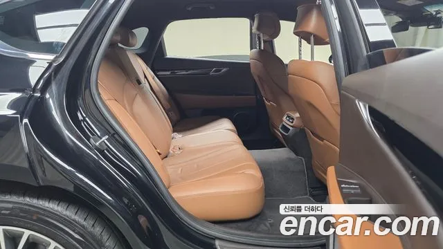 Genesis G80 RG3 — Фото автомобиля 12