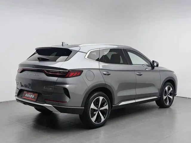 BYD Song PLUS — Фото автомобиля 2