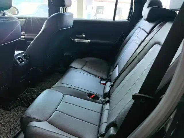 Mercedes-Benz GLB-Class — Фото автомобиля 16