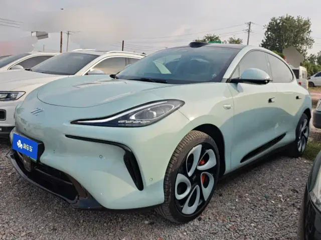 Фотография автомобиля — IM Motors LS6