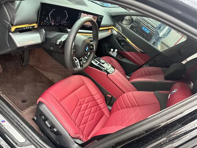 BMW 5 Series — Фото автомобиля 8