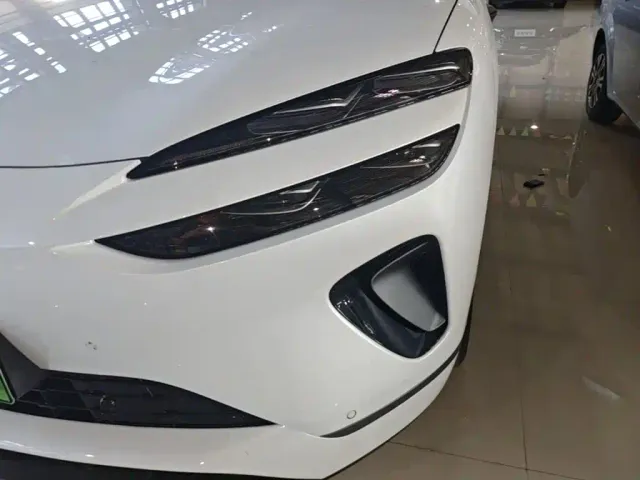BYD Sealion 06 — Фото автомобиля 23