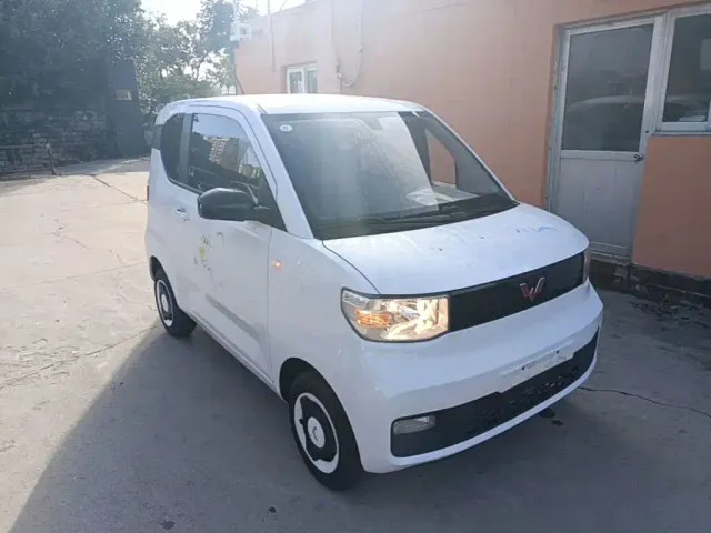 Wuling Hongguang Mini EV — Фото автомобиля 3
