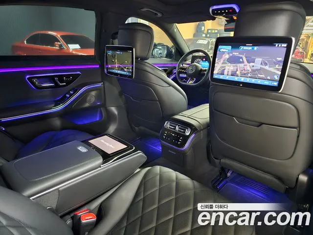 Mercedes-Benz S-Class — Фото автомобиля 8