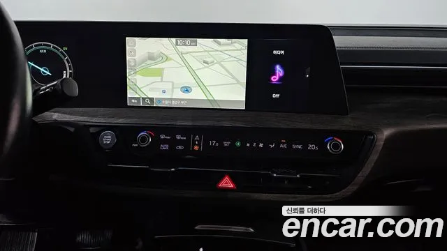 Kia K8 K8 Hybrid — Фото автомобиля 18