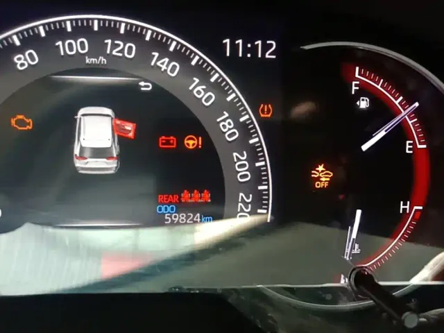 Toyota RAV4 — Фото автомобиля 11