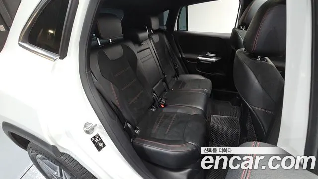 Mercedes-Benz GLA-Class H247 — Фото автомобиля 11