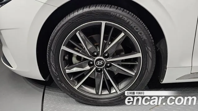 Hyundai Grandeur Новый Grandeur IG — Фото автомобиля 2