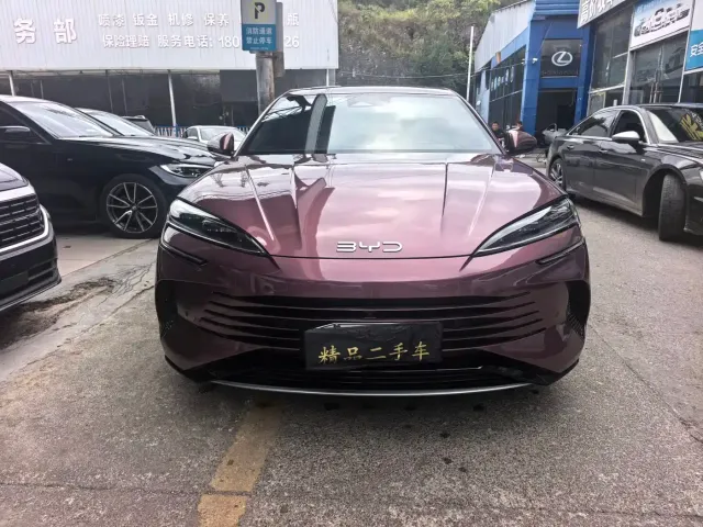 BYD Seal 2023 DM-i 1.5T 121km Flagship — Фото автомобиля 2