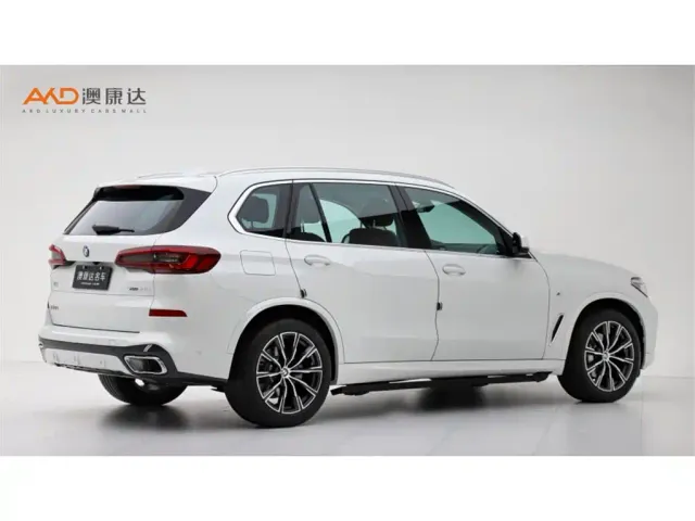 BMW X5 — Фото автомобиля 3