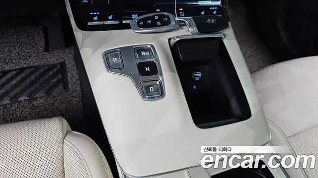 Hyundai Grandeur Grandeur (New) Hybrid — Фото автомобиля 12