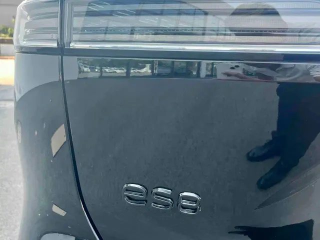 Nio ES8 — Фото автомобиля 15