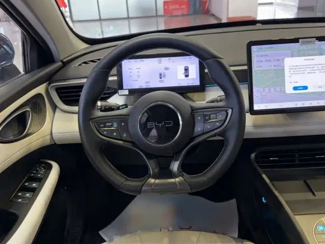 BYD Seal 05 DM-i — Фото автомобиля 5