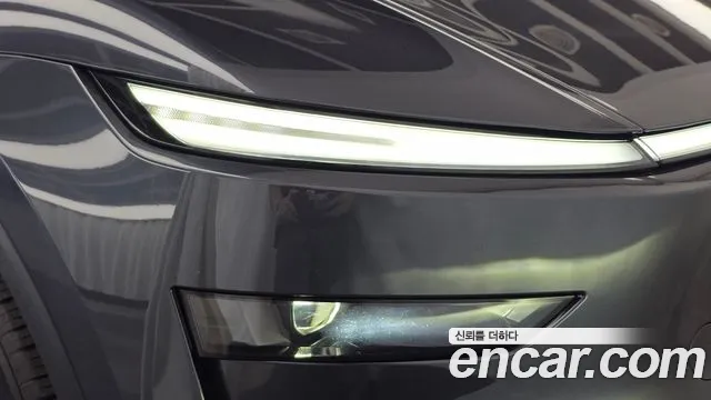Tesla Model Y — Фото автомобиля 7