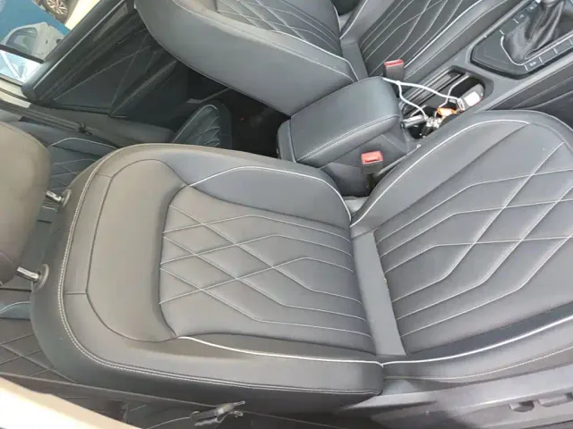 Volkswagen Tiguan L — Фото автомобиля 24