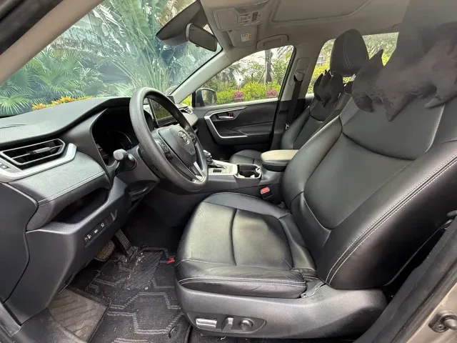 Toyota RAV4 Rongfang Dual Engine E+ — Фото автомобиля 4