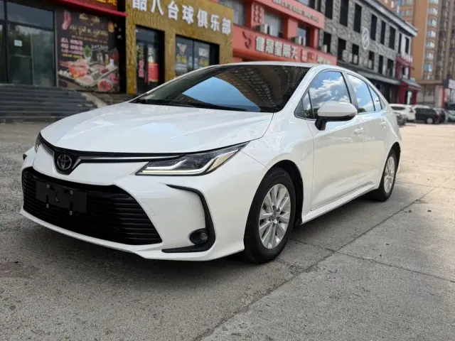 Фотография автомобиля — Toyota Corolla