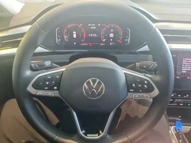 Volkswagen CC — Фото автомобиля 10