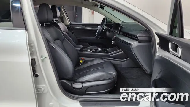 Kia K5 Новый K5 3 поколение 2.0 LPi(Для проката) — Фото автомобиля 25