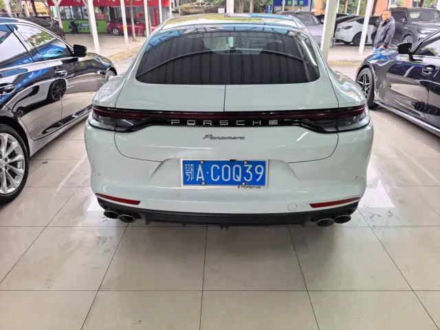 Porsche Panamera — Фото автомобиля 13