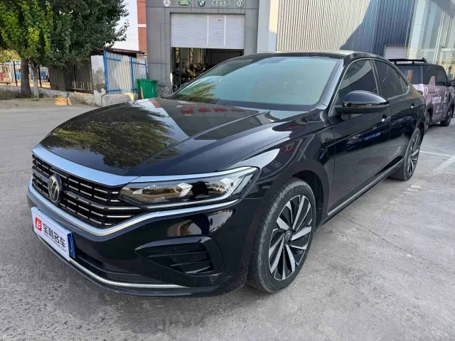 Volkswagen Passat — Фото автомобиля 8