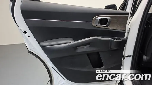 Kia Sorento Sorento 4-е поколение Бензин 2.5T 2WD — Фото автомобиля 21