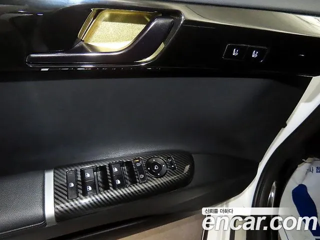 Hyundai Grandeur GN7 — Фото автомобиля 13