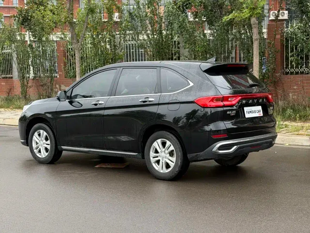 Haval M6 — Фото автомобиля 4