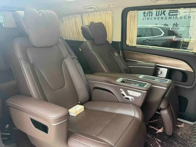 Mercedes-Benz V-Class — Фото автомобиля 5