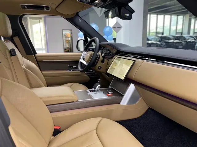 Land Rover Range Rover — Фото автомобиля 17