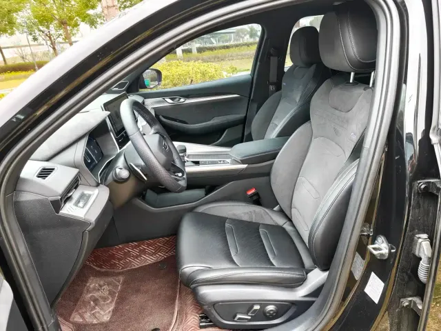 Geely Xingrui — Фото автомобиля 10